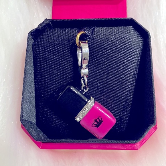 🩷PRICE IS FIRM🩷Juicy Couture Nail Polish Charm NWT Excellent Condition - Picture 7 of 12